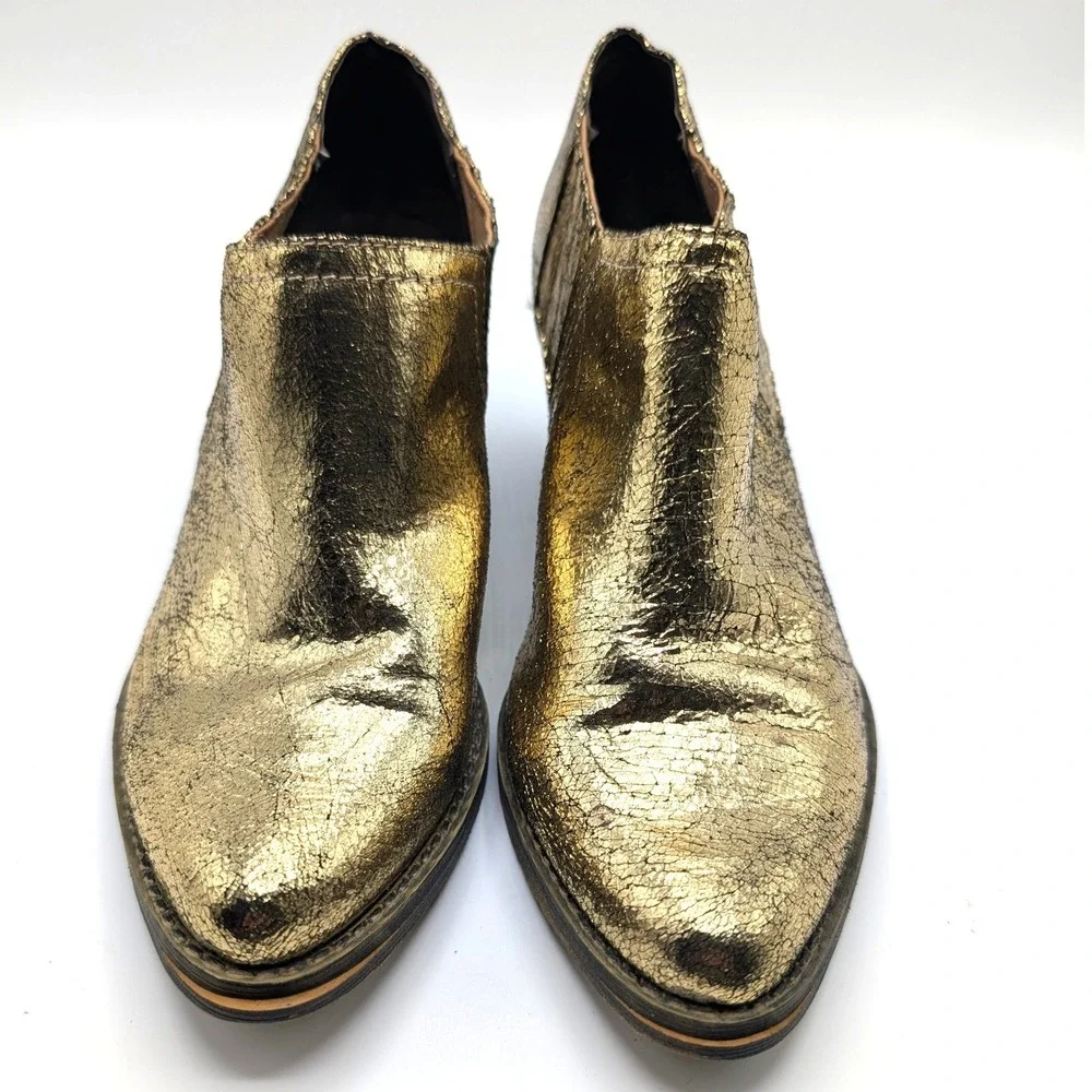 Very Volatile 6.5 Gold Boots Booties Western Block Heel Metallic Futuristic  y3k